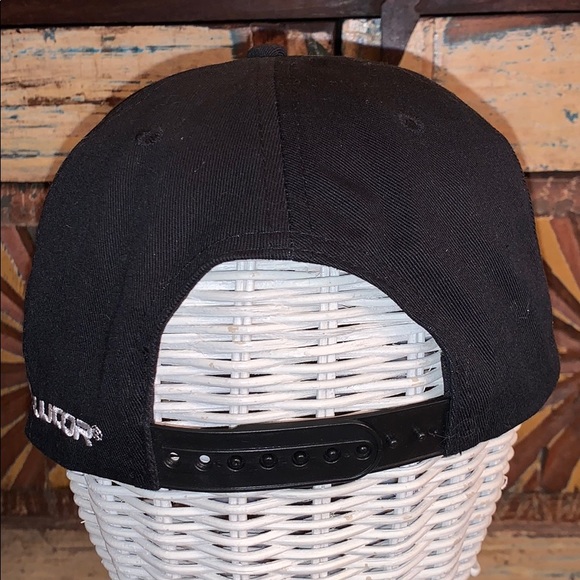 Bodybuilding .com SnapBack black hat white letters - Picture 3 of 8